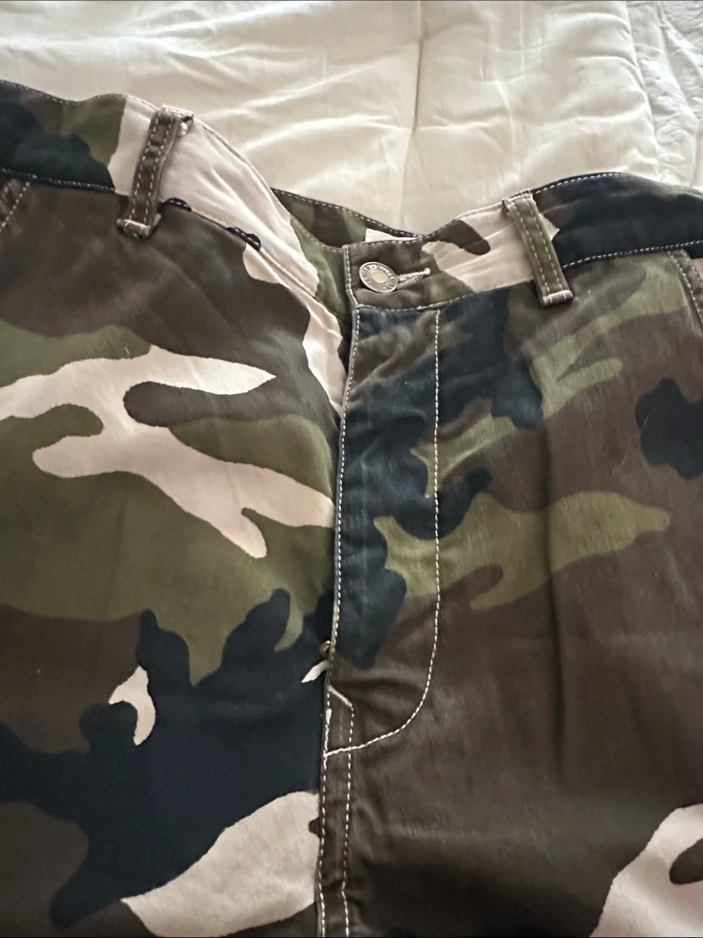 Nili Lotan Green & Brown Camo Pant Emerson style name barrel leg - Picture 5 of 5